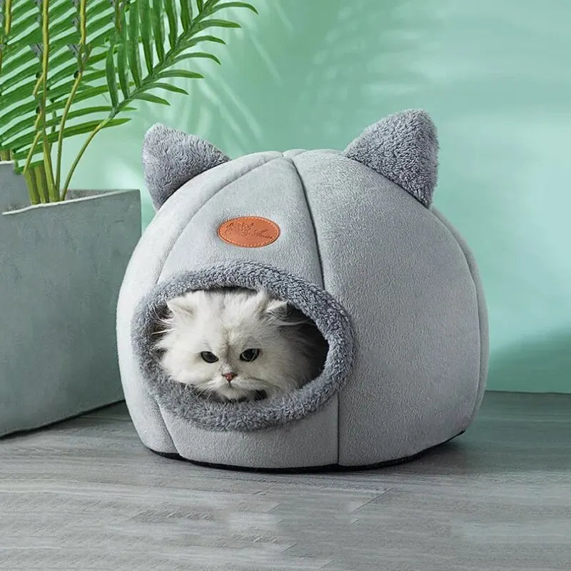 Cat Head Shaped Cozy Cat Bed – Warm Semi-Closed Sleep Cave, Non-Slip Pet House for All Seasons