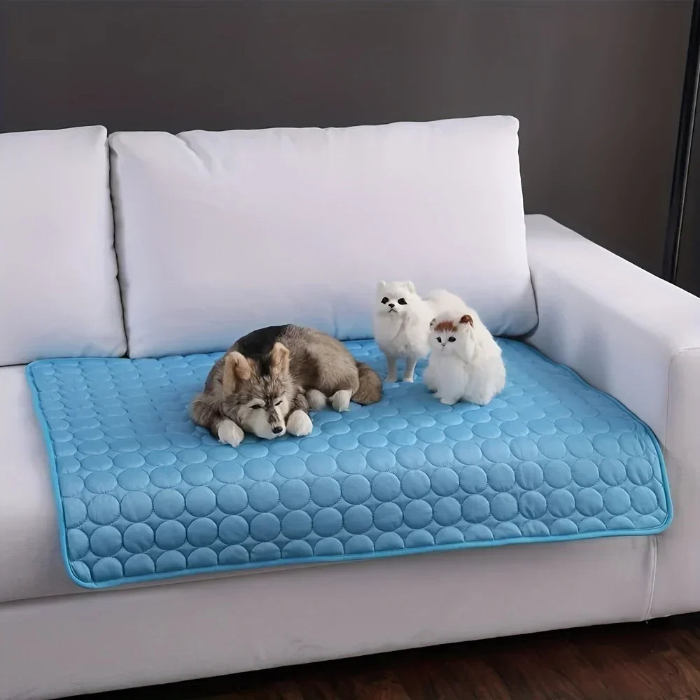Pet Cooling Mat for Cats & Dogs – Soft Ice Silk Summer Dog Bed