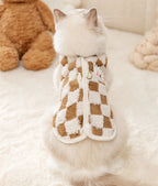 Winter Pet Sweater with Bear Print – Warm Plush Dog Cat Jacket with Buckle & Buttons for Small Dogs, Pomeranian, Chihuahua, Puppy Clothes
